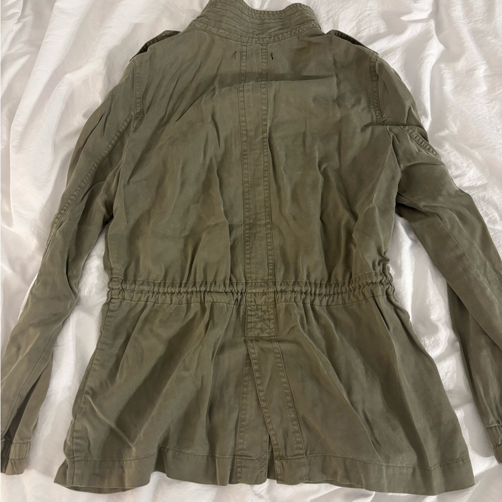 Green Jacket - Picture 2 of 4